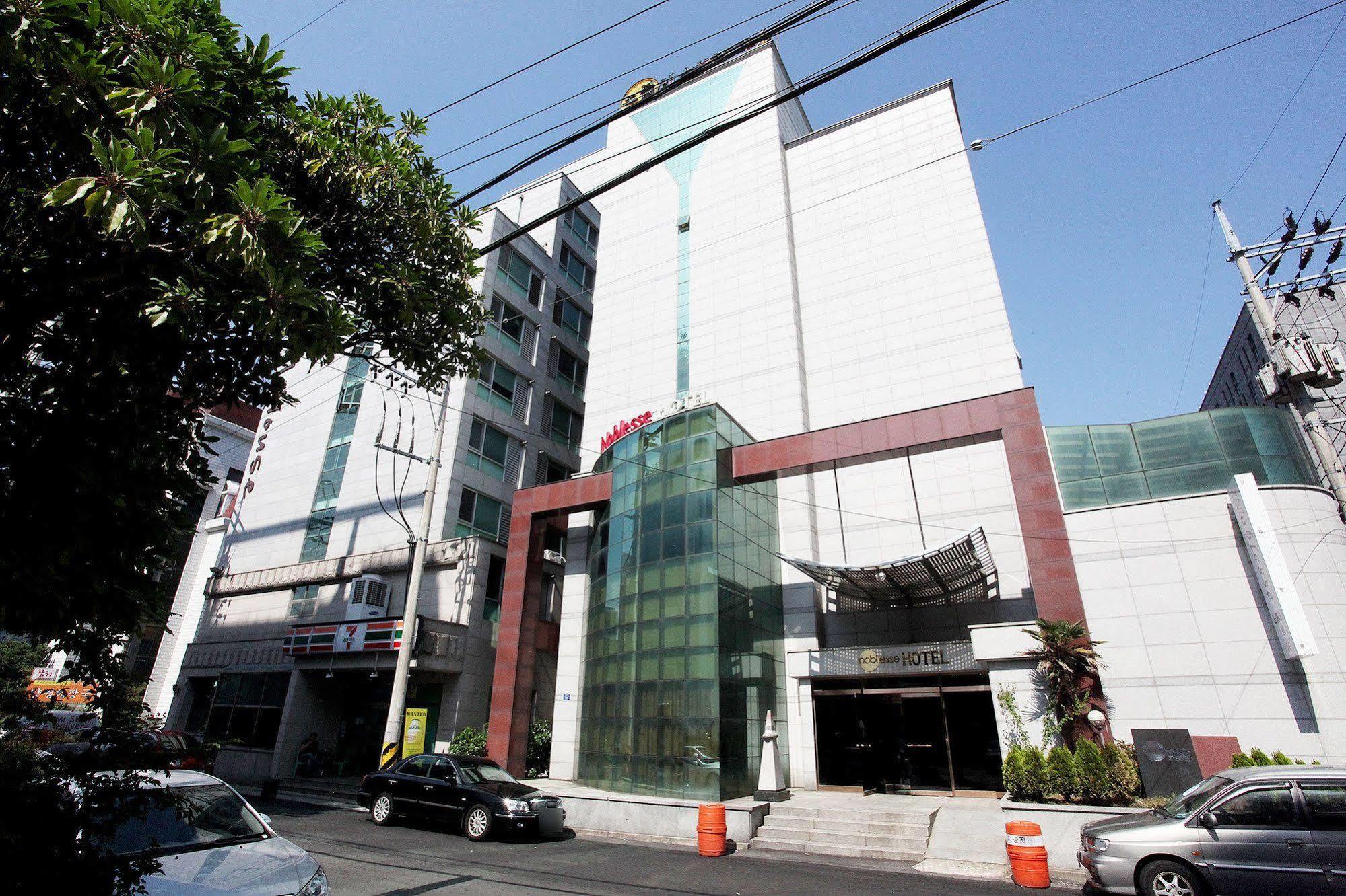 Noblesse Hotel Jeju Exterior foto